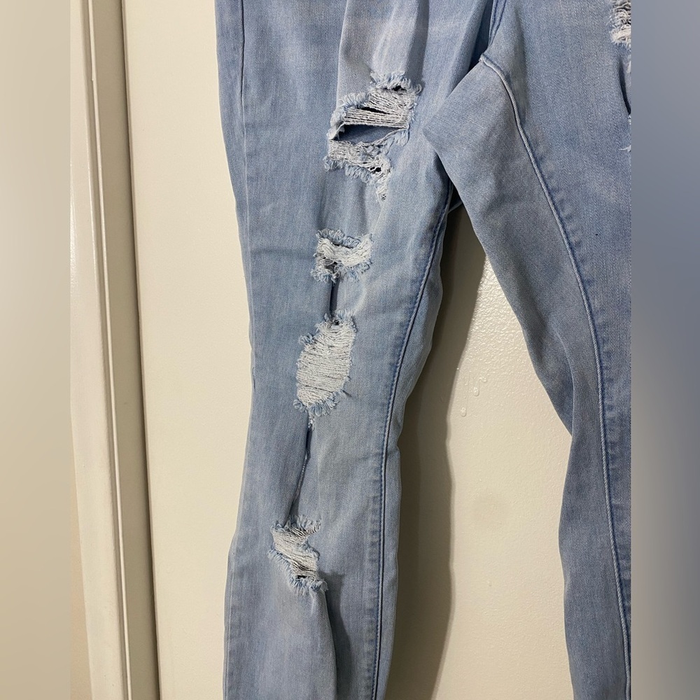 Rue21 Size 16 High Rise Light Blue Skinny Jeans - Picture 3 of 6